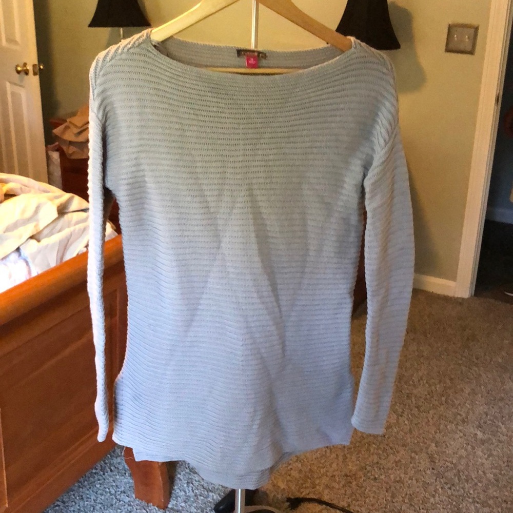 vince camino grey sweater